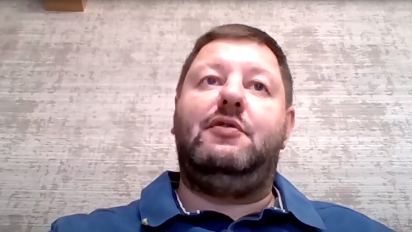 «1,94 мкм и возможности тотальной ЭВЛК» докладывает Федоров Д.А. (Москва)