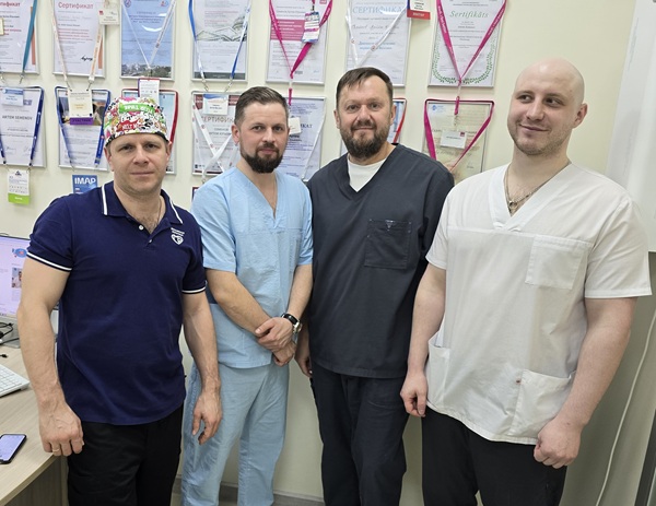 Рентгенэндоваскулярный хирург, флеболог Лапин Михаил Вячеславович в "Центре Флебологии доктора Семенова А.Ю."