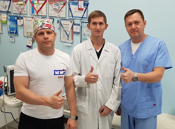 Хирург флеболог Дружкин С.Г. из Ярославля с Семеновым А.Ю. и Калачевым И.И. после мастер-класса