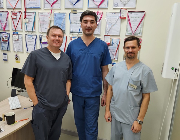 Флеболог Миновархужаев Равшанхужа Рахматхужаевич в Центре Флебологии доктора Семенова А.Ю.