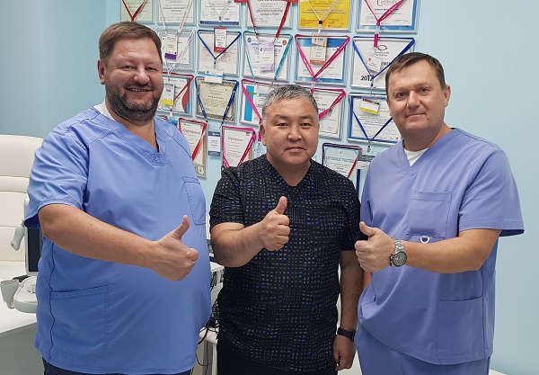 Phlebologists A.A. Khangaev, A.Yu. Semenov and D.A. Fedorov after a successful masterclass at the MIFC