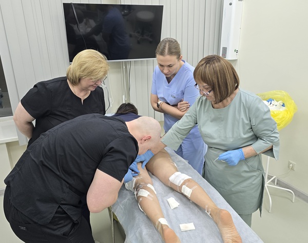 Расторгуева Полина Алексеевна в «МИФЦ» на мастер-классе по микросклеротерапии